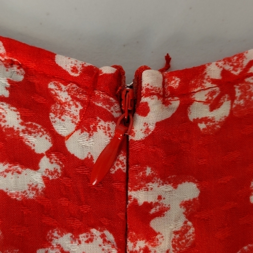 NWT Lulus Garden Explorer Red Floral Print Textured Deep V Neck Midi Dress Sz S - Picture 9 of 16